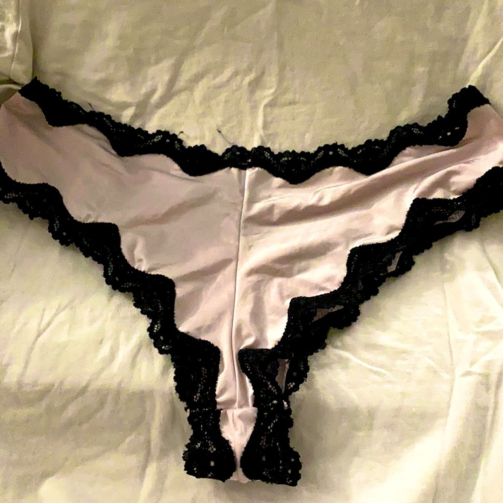 Victoria’s Secret Pink and Black Cheeky